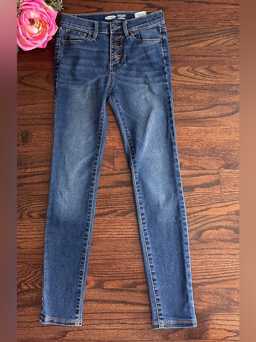 Old Navy Rockstar Super Skinny Jeggings, size 10